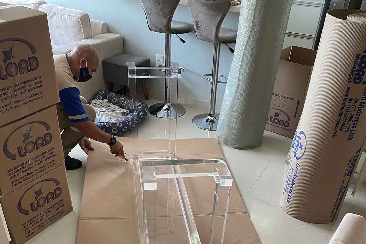 Mudança residencial: empresa de mudança que embala tudo para você